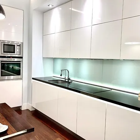 Apartmanhotel Mondrian Luxury & Market Square Iv