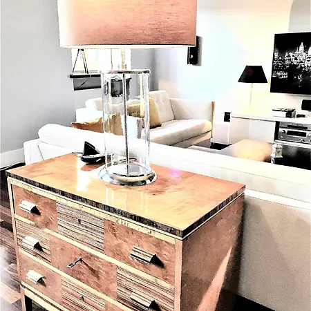 Apart Otel Mondrian Luxury & Market Square Iv Varşova