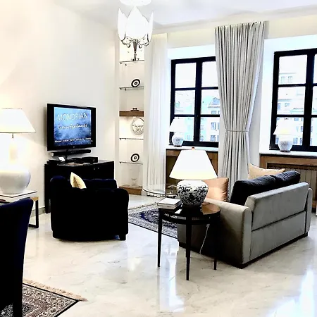 Aparthotel Mondrian Luxury & Market Square Iv *