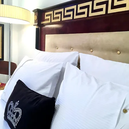 Aparthotel Mondrian Luxury & Market Square Iv *