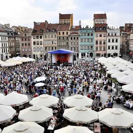 Mondrian Luxury & Market Square Iv * Warsaw