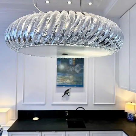 Aparthotel Mondrian Luxury & Market Square Iv Warsaw