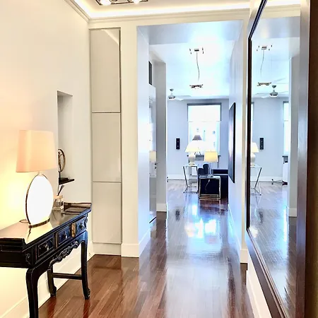 Mondrian Luxury & Market Square Iv アパートホテル 4*